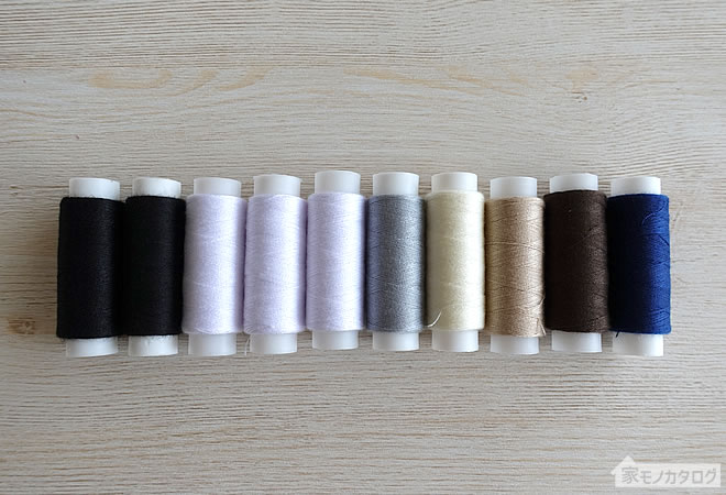 セリアで売っているベーシックカラー縫い糸の画像