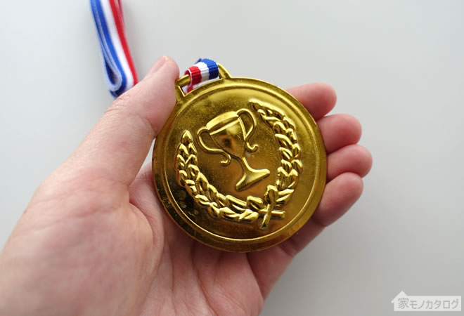 ダイソーのごほうび金・銀・銅メダルセットの画像