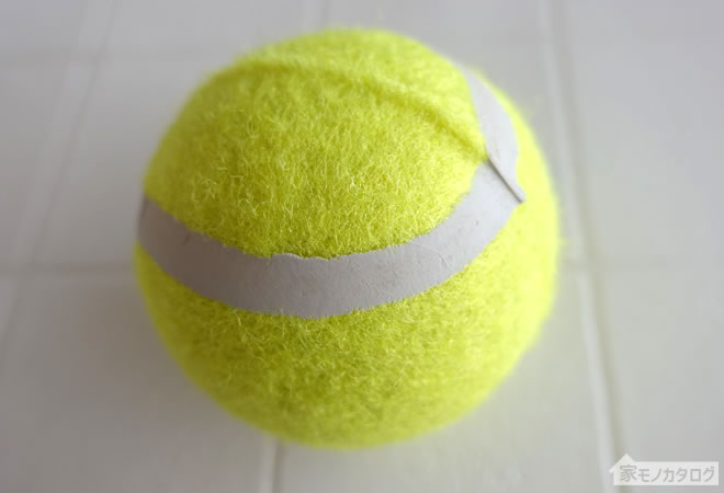 ダイソーのテニスボールの画像
