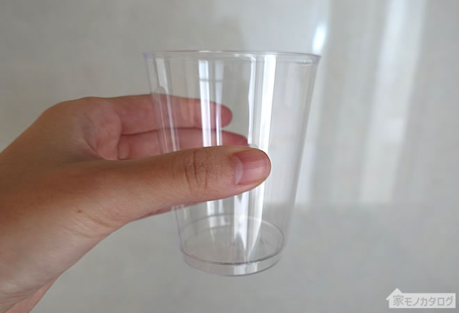 セリアの乾杯カップの画像