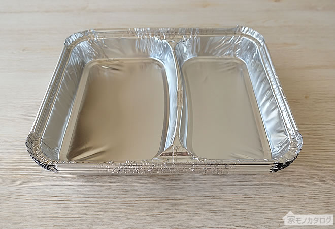 ダイソーのバーベキューアルミセパレート皿の画像