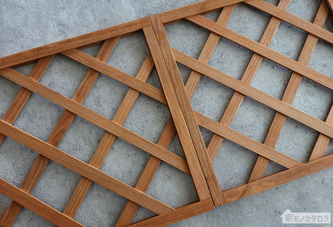 セリアで売っている木製トレリス・正方形の画像