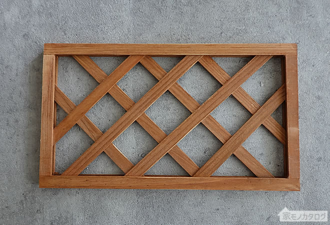 セリアで売っている木製トレリス・長方形の画像