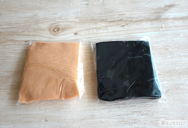 セリアで売っているイエロー・ペールオレンジ・ブラウン・ブラックのオーブン樹脂粘土の画像