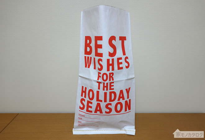 ダイソーで売っているクリスマス用ペーパーバッグの画像